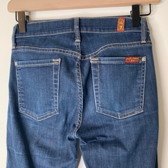 7 For All Mankind Modern Straight Jeans Size 24. - Picture 6 of 9